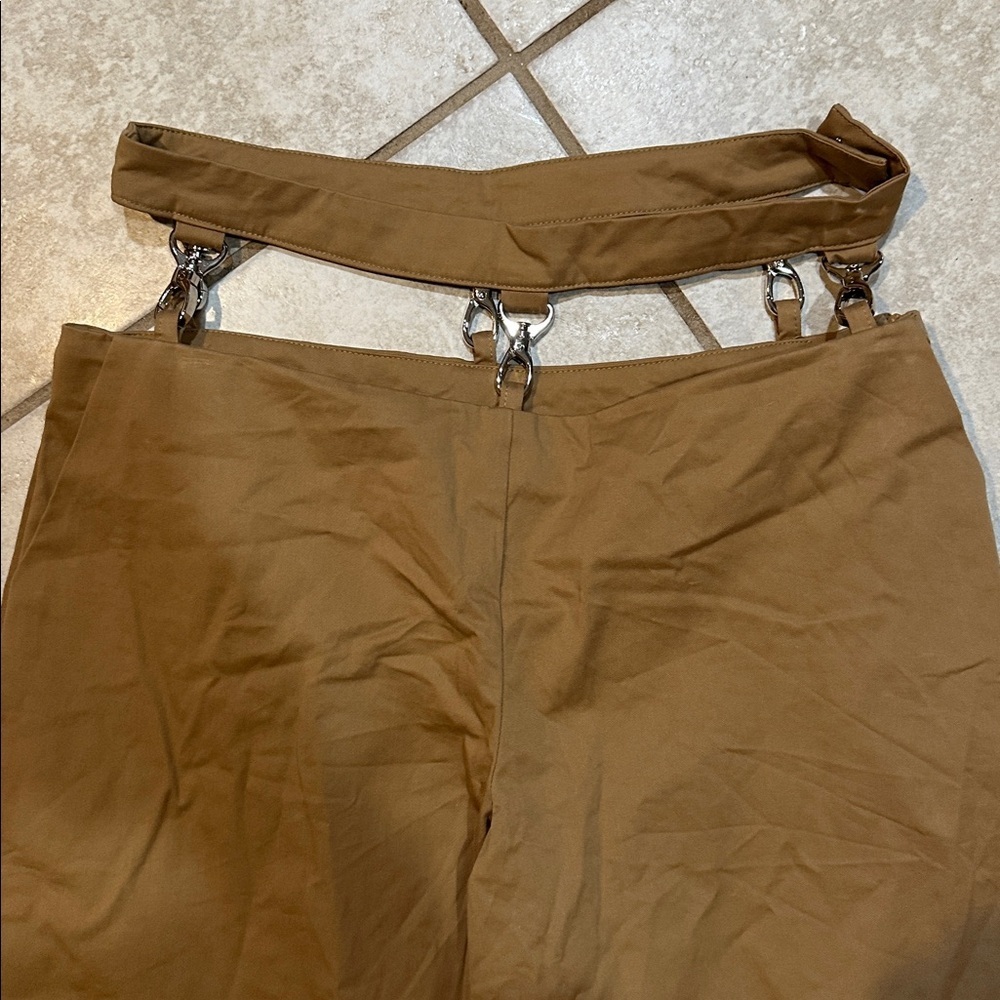 The Ragged Priest Earthling Tan D-Ring Cut Out Waist Baggy Cargo Pants 8 Wide - Picture 4 of 10